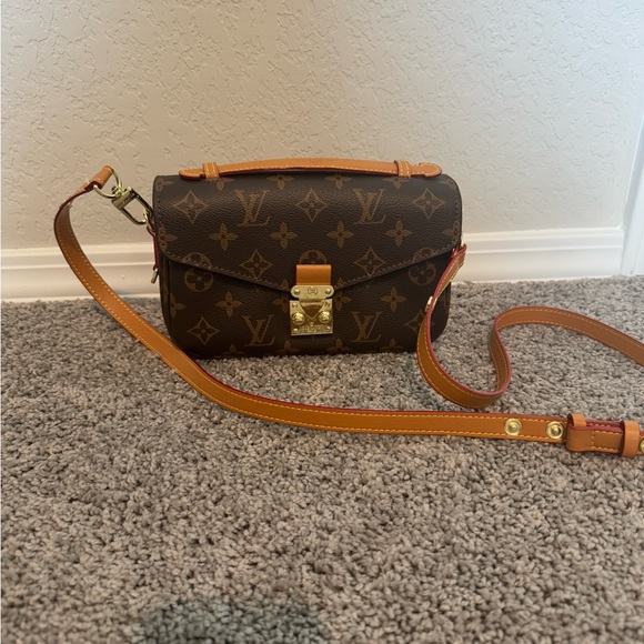 Handbags - Brown small handbag